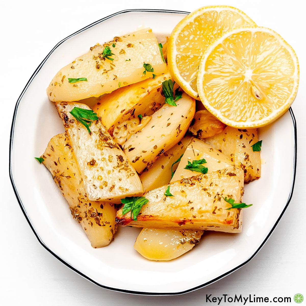 The best easy Greek potatoes recipe.