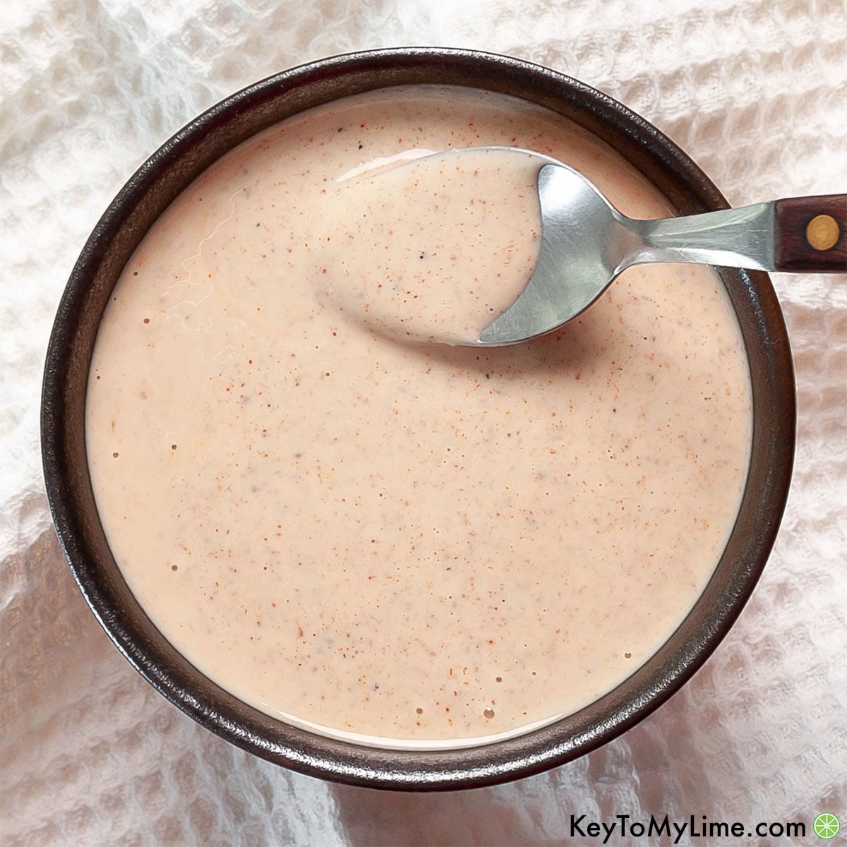 The best Alabama white sauce recipe.