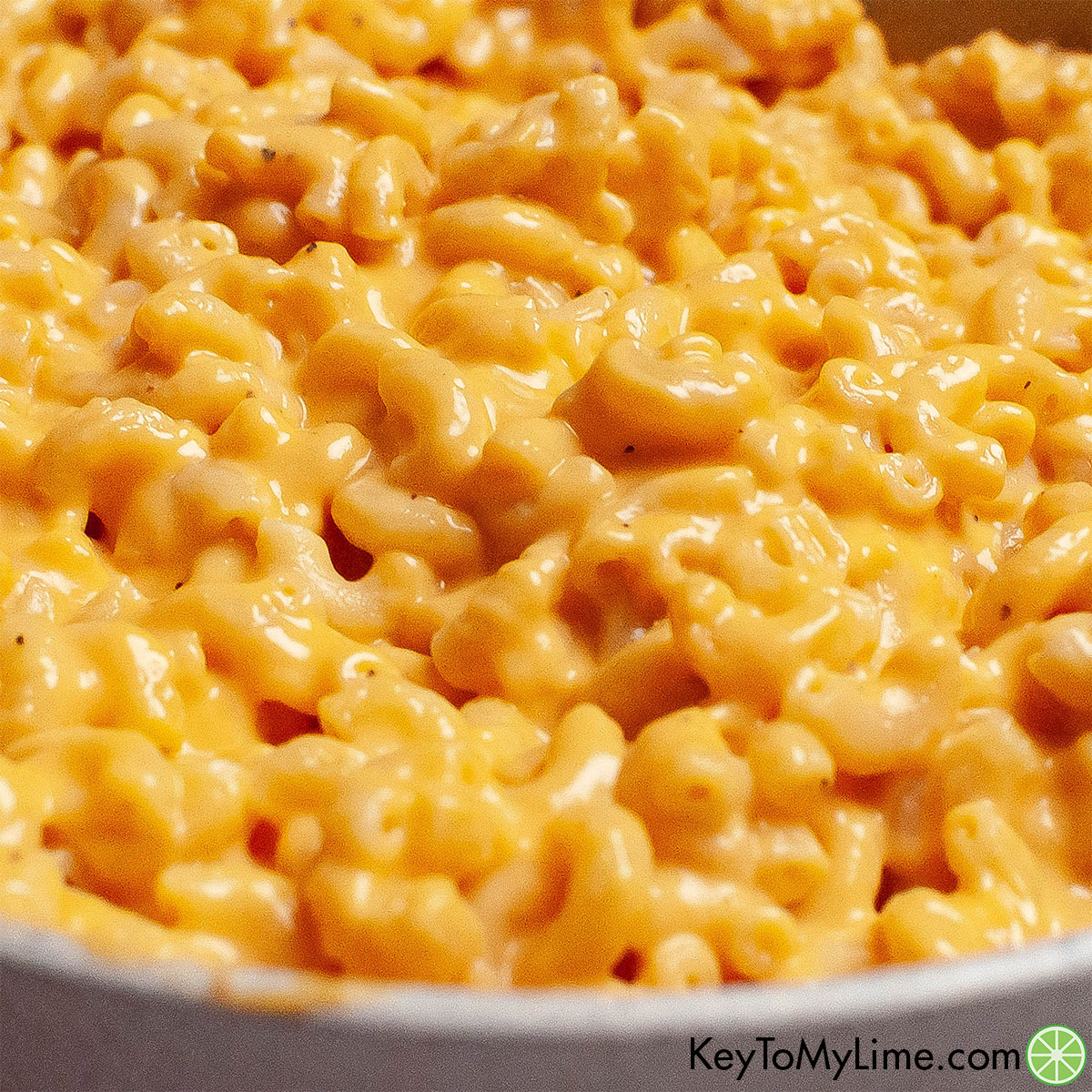 The best pioneer woman mac and cheese recipe.
