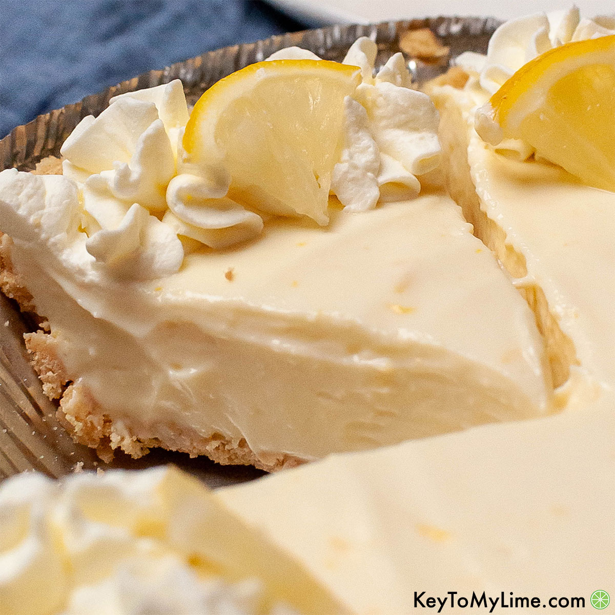 The best lemon icebox pie recipe.
